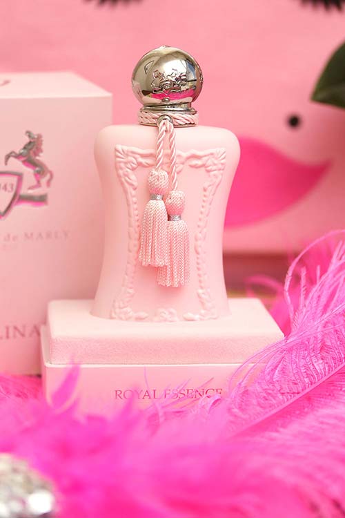 Parfums De Marly Delina - zapachy z historią