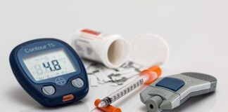 Co nie powoduje wyrzut insuliny?